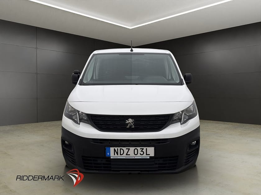 Bild 5 av Peugeot Partner Utökad Last Ny-Kamrem Värmare PDC Drag CARPLAY Moms