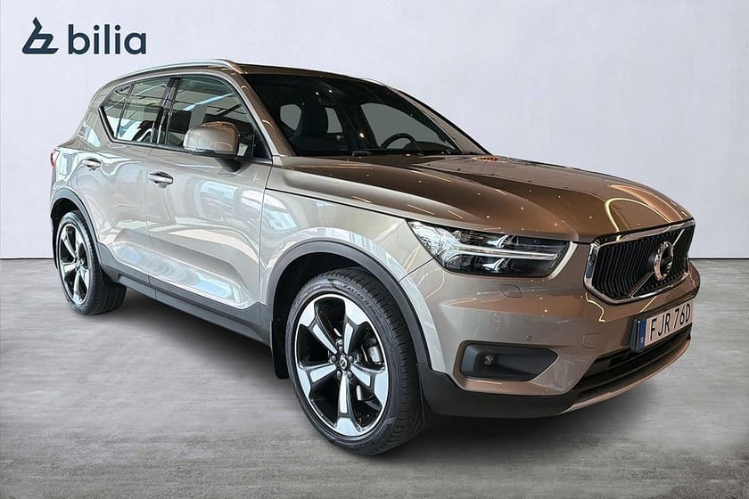 Bild 2 av Volvo XC40 B4 Aut Momentum | Navi | Värmare | Pano | Drag | H&K