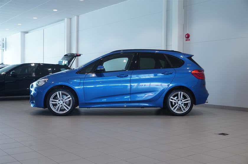 Bild 4 av BMW 225xe Active Tourer M-Sport Läder Keyless HiFi HUD