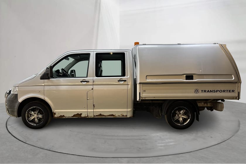 Bild 2 av Volkswagen Transporter Chassi Dubbelhytt T5 Pickup 4-motion (174hk) Vinterhjul