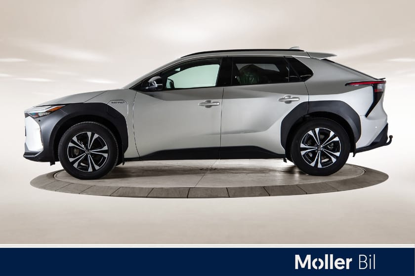 Bilde 2 av Toyota bZ4X AWD Executive