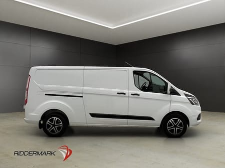 Ford Transit Custom 300 transit-custom L2 130hk Värm CARPLAY Drag B-Kamera Moms