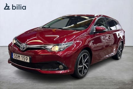 Toyota Auris Touring Sports Hybrid 1,8 TS INTENSE EDITION Värmare