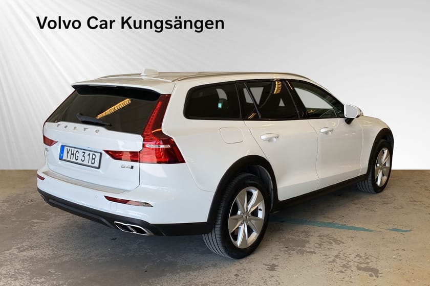 Bild 5 av Volvo V60 Cross Country B4 AWD Diesel Adv DRAG/LÄDER/HARMAN/360