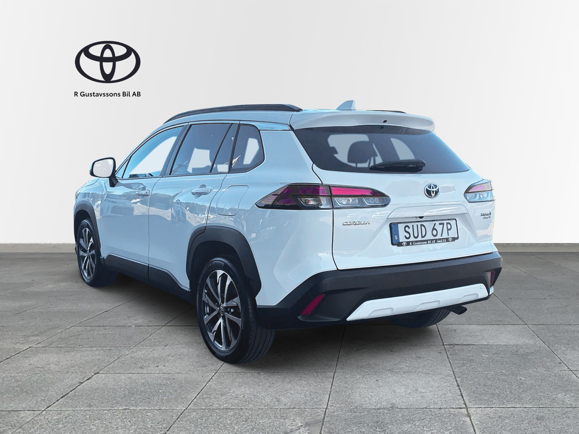 Toyota Corolla Cross Hybrid AWD-i 2023, bild 2/9