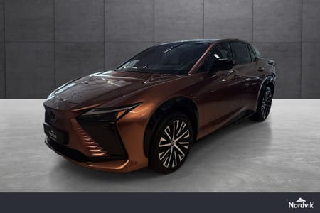 Lexus RZ 450e Luxury Panotech | Lav km | Fantastisk farge!