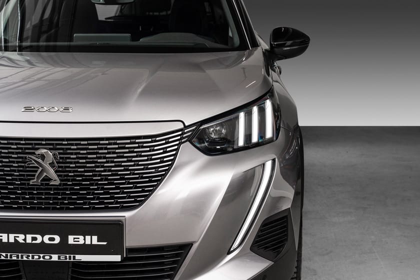 Bilde 4 av Peugeot e-2008 GT / ACC, Ryggekamera, Elektrisk sete