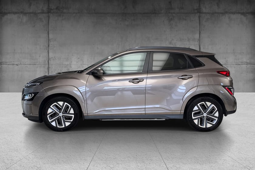 Bilde 3 av Hyundai Kona Electric 64 kWh PREMIUM/LONG RANGE/HUD/NAVI/KROK/ACC/SOLTAK
