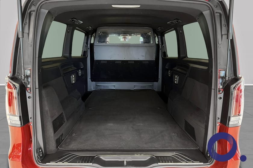 Bilde 5 av Mercedes-Benz V 300d 4MATIC 3.1t