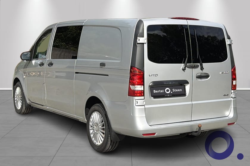 Bilde 3 av Mercedes-Benz Vito 119 CDI 4x4 3.0t | 2-SETER | WEBASTO | EKSTRA LYS | DISTRONIC