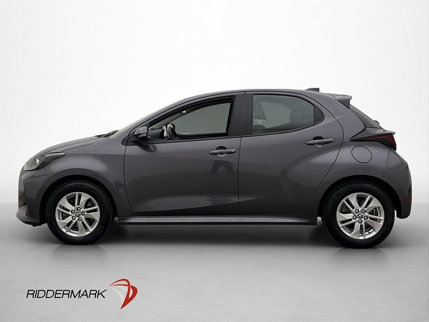 Bild 2 av Toyota Yaris Hybrid 116hk Active Kamera Rattvärme