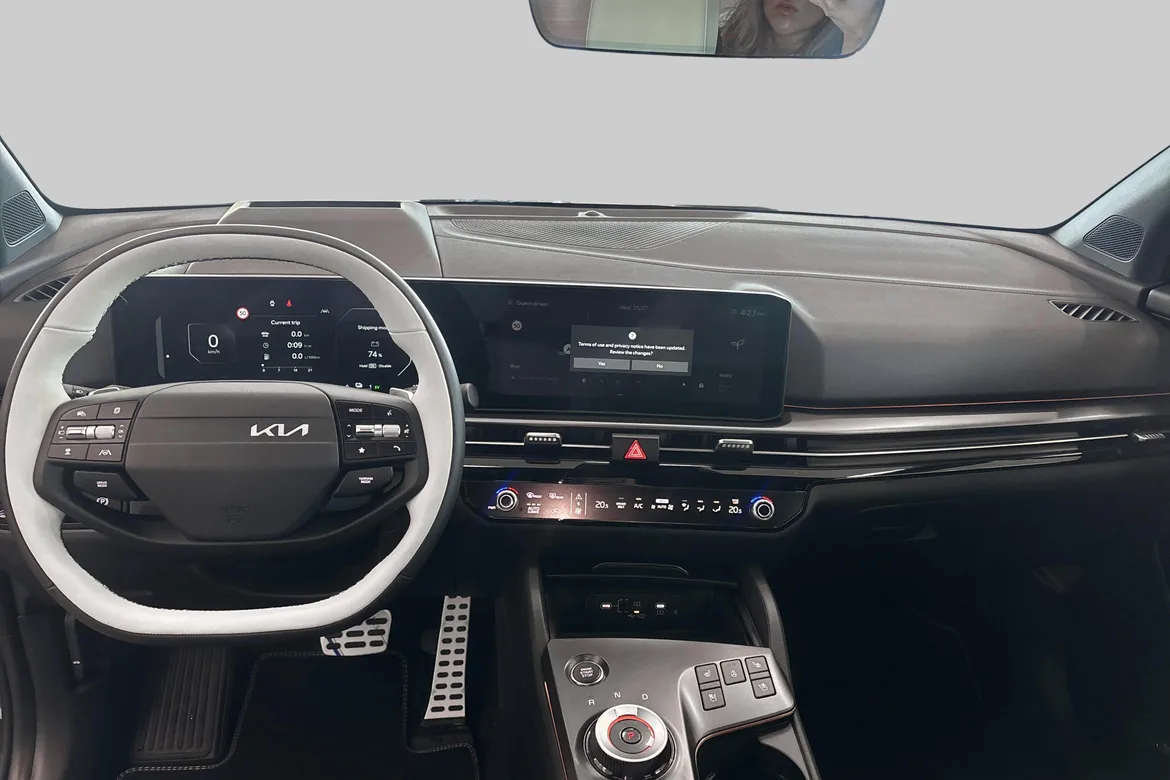 picture of a car