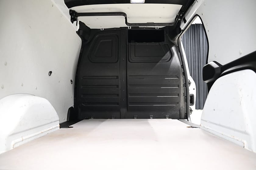 Bild 4 av Renault Kangoo Skåpbil dCi 115HK Drag|FjärrstyrdVärmare|Backkamera|Leasbar