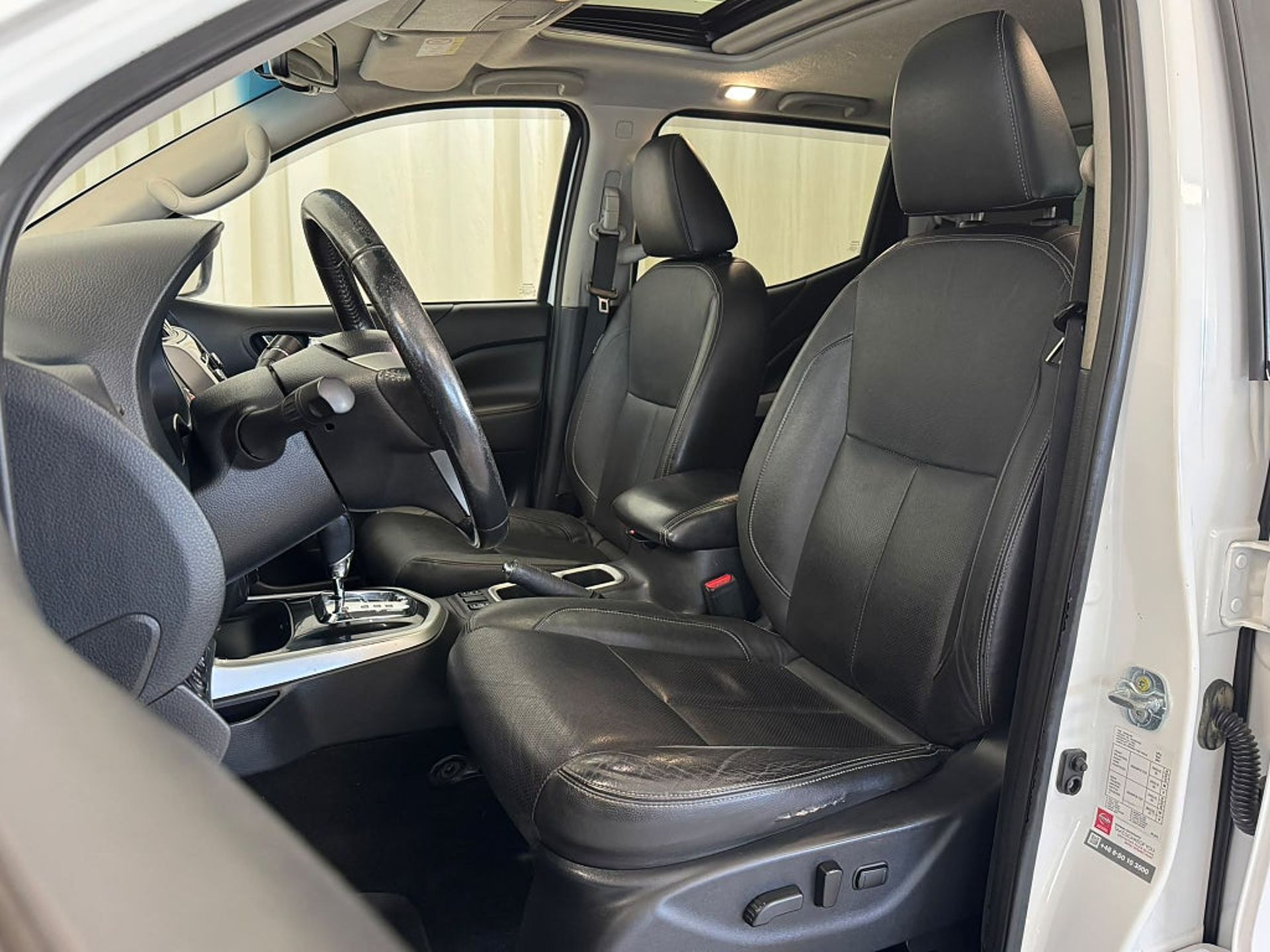 Nissan Navara 2017, bild 7/10