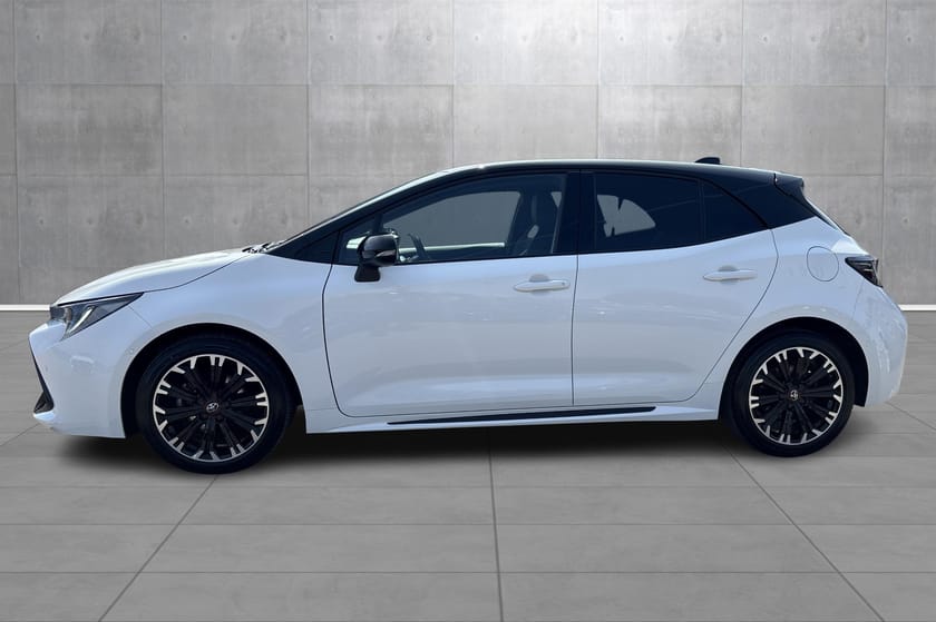 Bilde 2 av Toyota Corolla Hybrid GR Sport