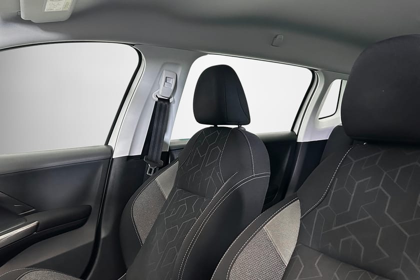 Bild 5 av Peugeot 2008 1.2 VTIi Automat 82hk