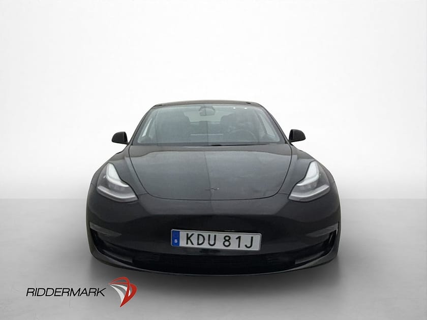 Bild 2 av Tesla Model 3 Long Range AWD Panorama Kamera Navi Skinn