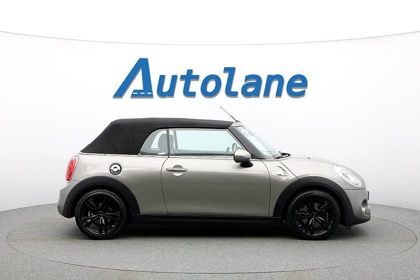 Bild 4 av MINI Cooper S Cabriolet Convertible Sommarkampanj 4,99% B-kamera 192hk