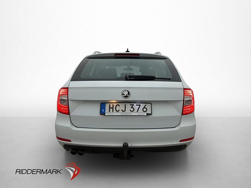 Bild 3 av Škoda Superb Kombi Skoda 2.0 TDI 4x4 170hk Elegance D-Värmare Drag