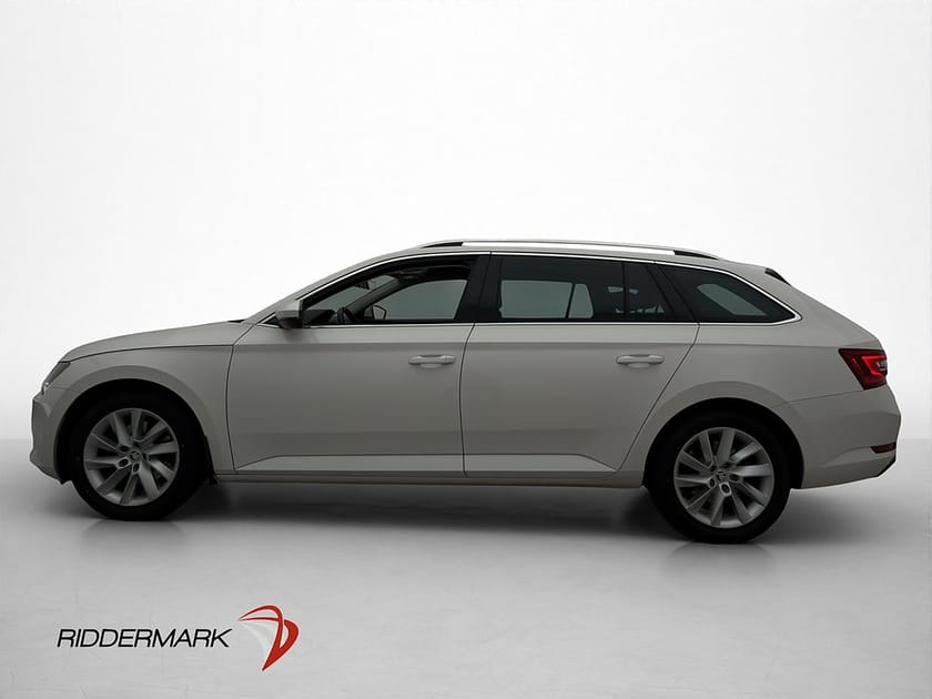 Bild 4 av Škoda Superb Kombi Skoda 1.5 TSI Style Värmare Drag Kamera Canton Skinn
