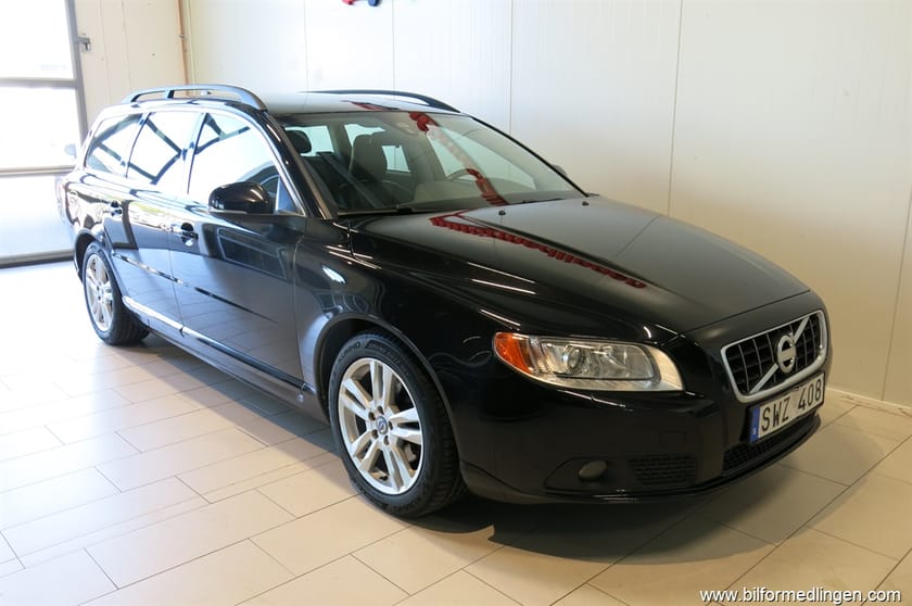 Bild 5 av Volvo V70 II D3 136hk Aut. Momentum Skinn V-Hjul