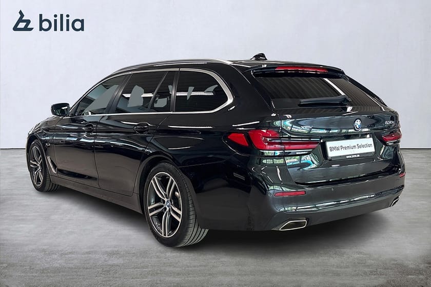 Bild 2 av BMW 530e xDrive Touring Touring| Aktiv farth. | HiFi | Drag | Tonade ru.