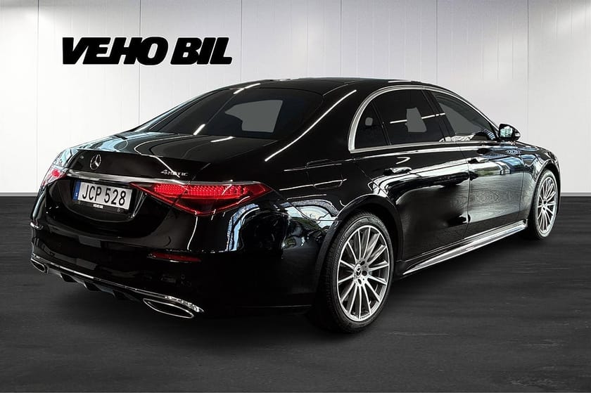 Bild 3 av Mercedes-Benz S 580 e 4MATIC L AMG Burmester HUD 360° Pano