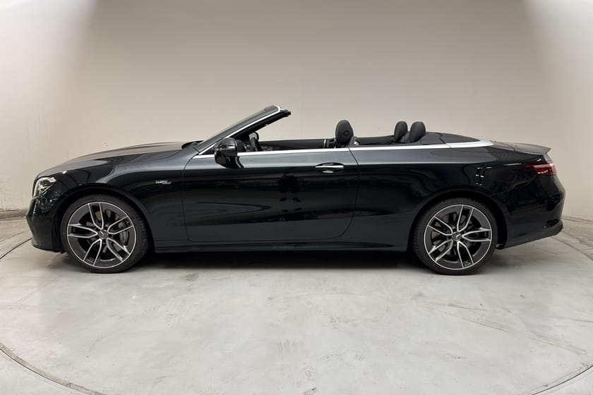Bild 2 av Mercedes-Benz AMG E 53 4MATIC+ Cabriolet A238 (435hk)