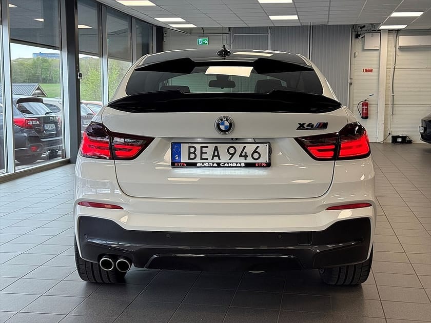 Bild 4 av BMW X4 xDrive30d Steptronic M-Sport Kamera Ambient lighting