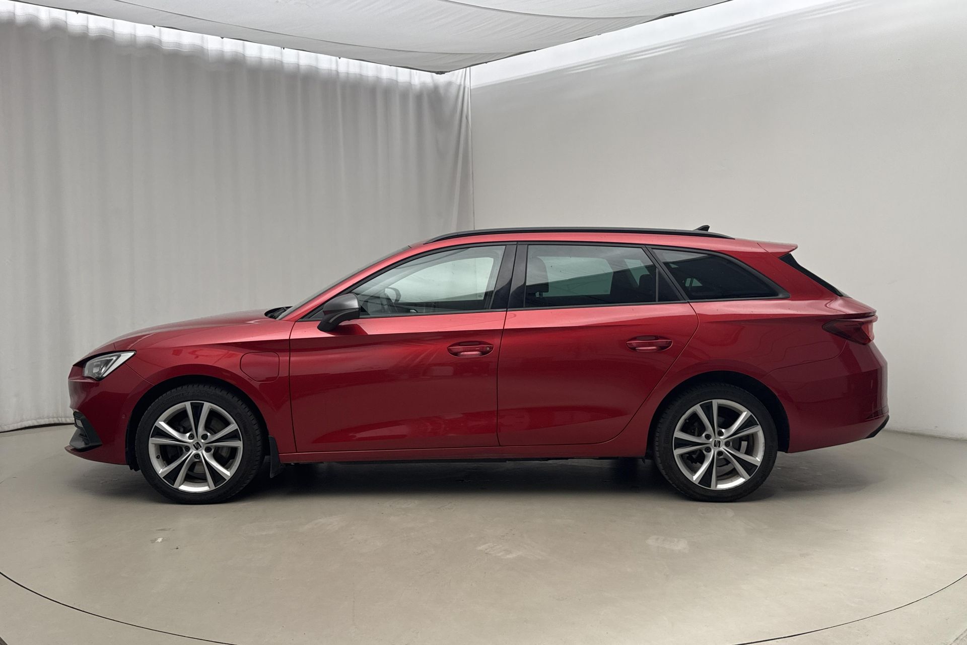 Seat Leon Sportstourer e-Hybrid 2021, bild 2/10