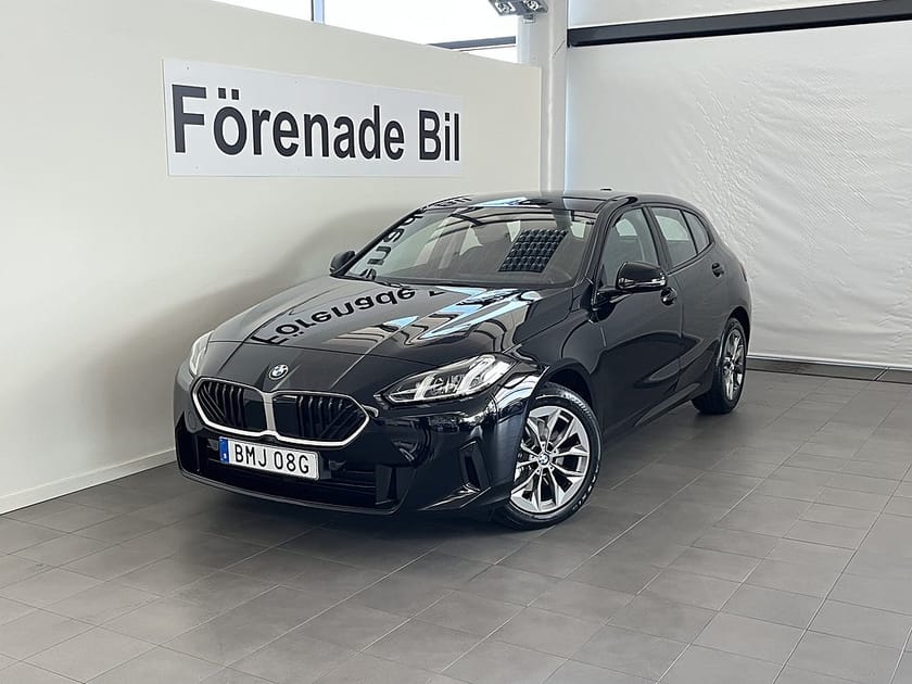 Bild 1 av BMW 120 PRIVATLEASING fr. 2.995kr/mån Auto 17" Park Assist