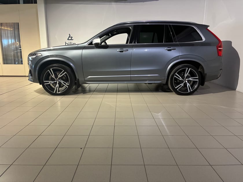 Bild 3 av Volvo XC90 7-seater D5 AWD R-Design 7-säten |DRAGKROK|