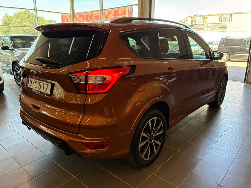Bild 5 av Ford Kuga 2.0 TDCi AWD Powershift ST-Line Navi/Drag