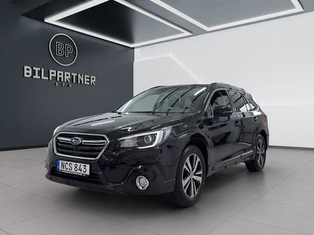 Subaru Outback 2.5 4WD Lineartronic/Fullservad/S+V-Hjul/Skinn/SE SPEC