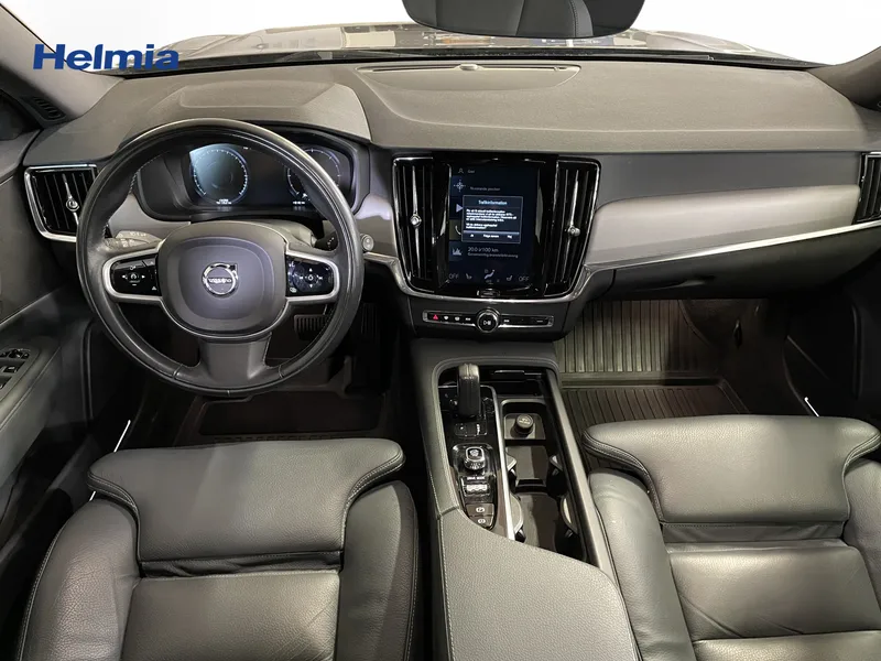 Bild 10 av 17 – Volvo V90 Cross Country B4 AWD Diesel Adv SE Cross Country Advanced