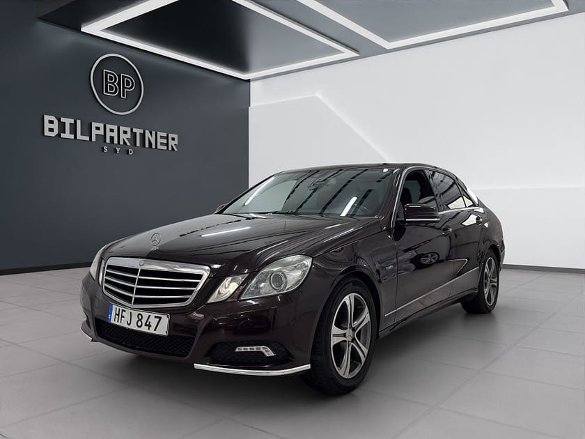 Bild 1 av Mercedes-Benz E 200 CDI BE BlueEFFICIENCY 5G-Tronic Avantgarde/Ny Besiktad