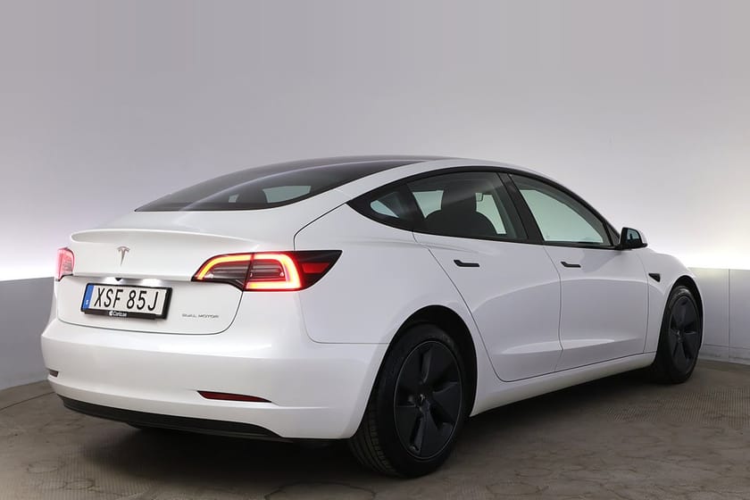 Bild 5 av Tesla Model 3 Long Range AWD Refresh Autopilot Pano