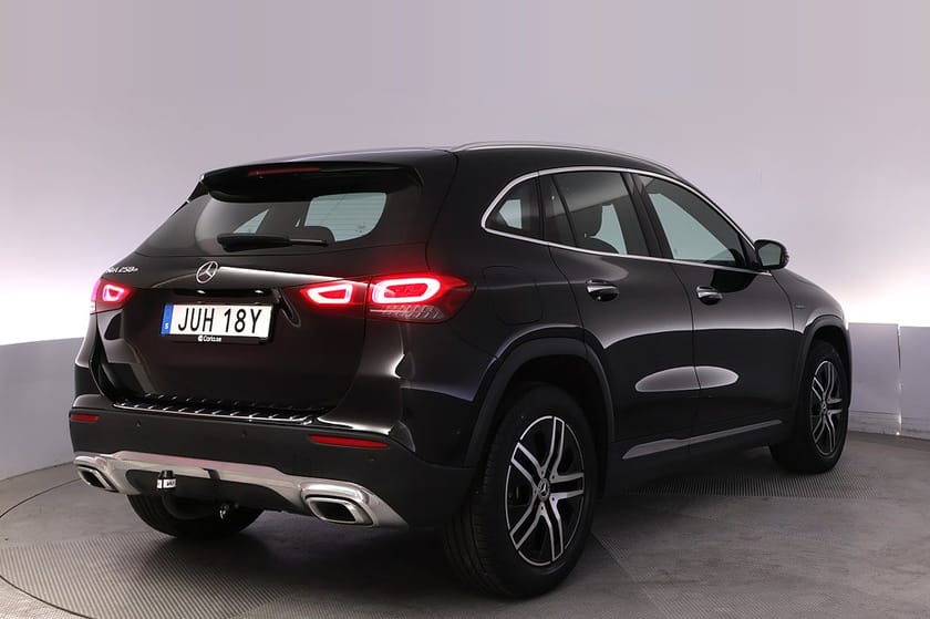 Bild 5 av Mercedes-Benz GLA 250 e Progressive Line Drag Kamera Navi