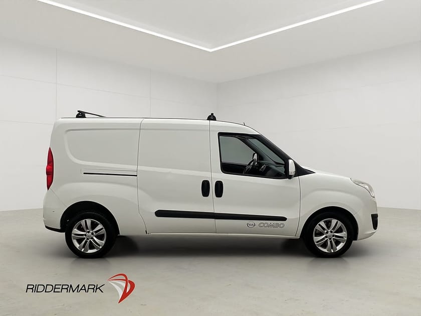 Bild 2 av Opel Combo Van Lång 1.3CDTI PDC Dragkrok A/C Takräcke
