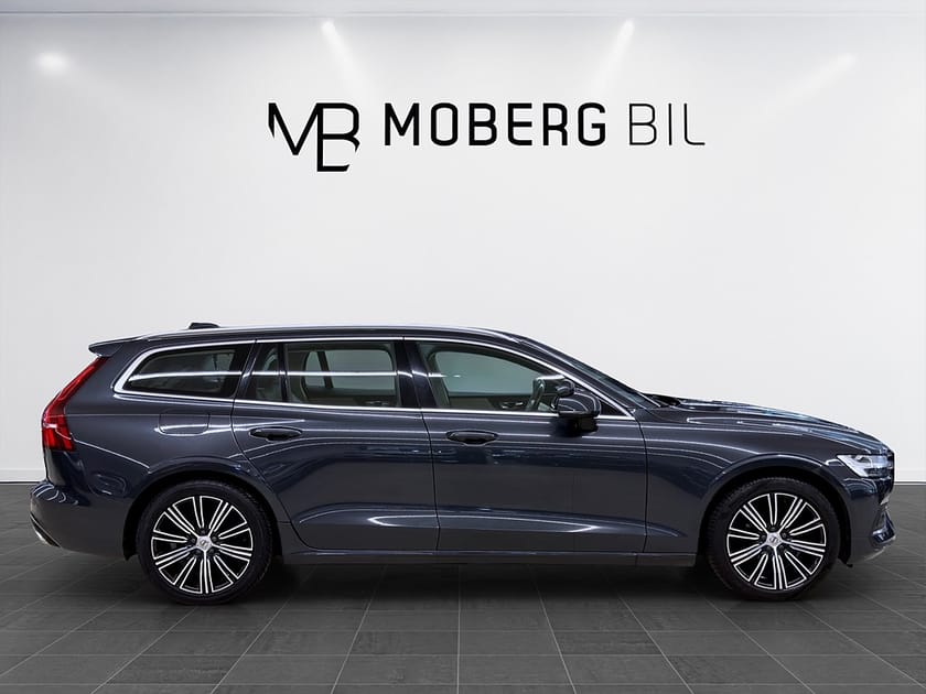 Bild 3 av Volvo V60 T4 190hk Helg på Moberg! Inscription Navi 360 HUD