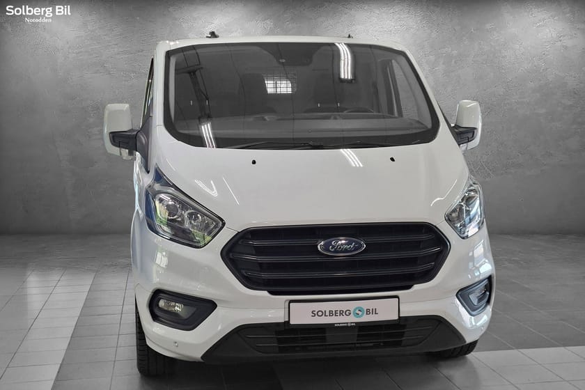 Bilde 3 av Ford Transit Custom 340 340/L2/130hk/Lang/Eu28/Kamera/Krok/dobbel skyvdører++