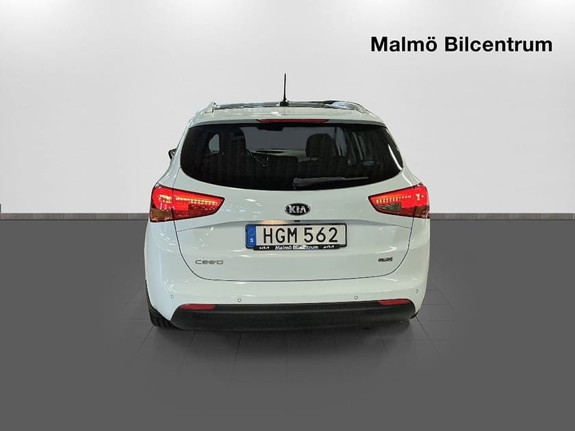 Bild 5 av Kia cee'd_sw SW 1.6 128 hk CRDi Navi Panorama El stol