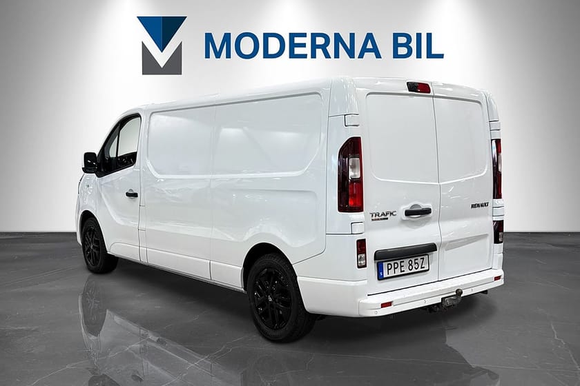 Bild 3 av Renault Trafic Skåpbil 2.0 dCi 170hk Racing Spirit Lång Moms Drag Se-Spec!