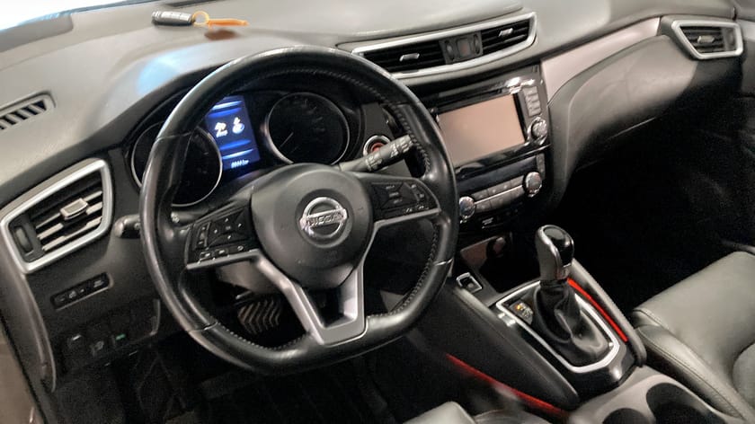 Bild 5 av Nissan Qashqai DIG-T 115 TEKNA 2WD XTRONIC