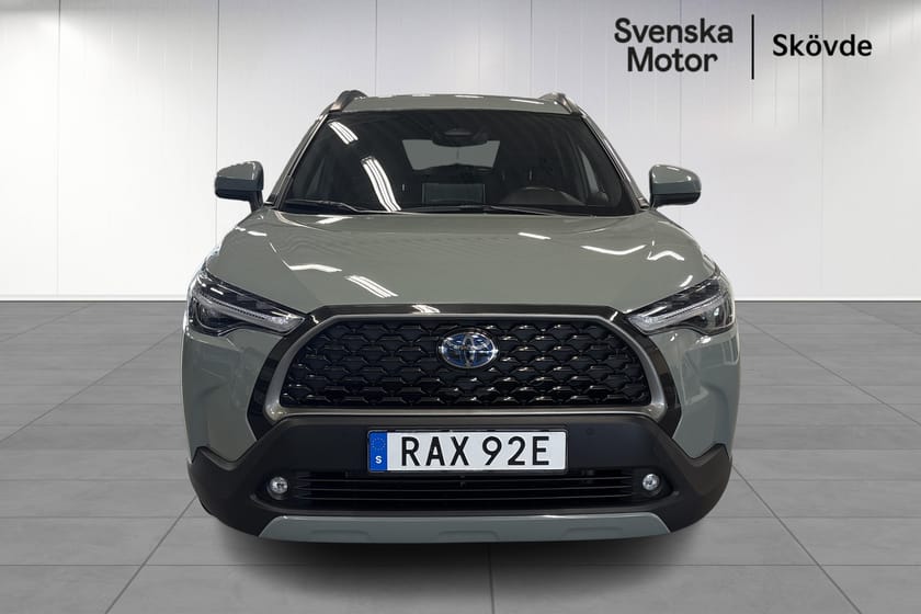 Bild 4 av Toyota Corolla Cross Hybrid AWD-i 2.0 Style Plus | Krok | Vinterhjul | Navi