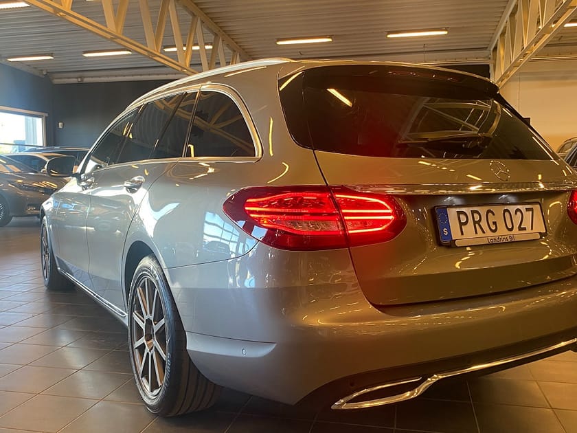 Bild 5 av Mercedes-Benz C 220 T d BlueTEC 7G-Tronic Plus Avantgarde Euro 6