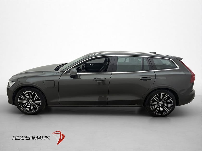 Bild 4 av Volvo V60 T6 AWD Inscription Värmare Läder Kamera CarPlay