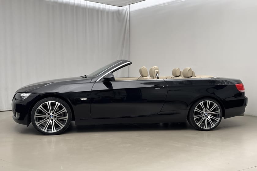 Bild 2 av BMW 325i Convertible 325 Cabriolet, E93 (218hk) Läder Lågmil