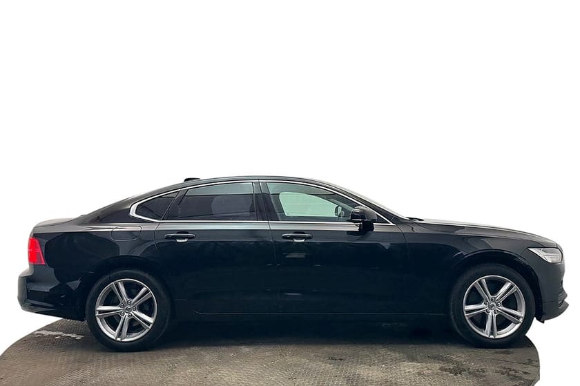 Bild 5 av Volvo S90 T4 Aut Momentum Delläder Värmare Cockpit 190hk