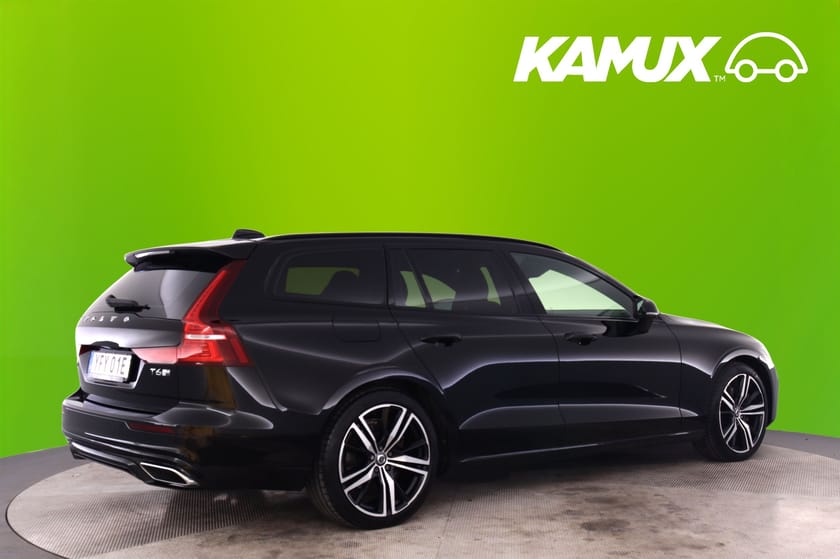 Bild 2 av Volvo V60 T6 Recharge AWD R-Design B-Kam Navi CarPlay H/K Drag
